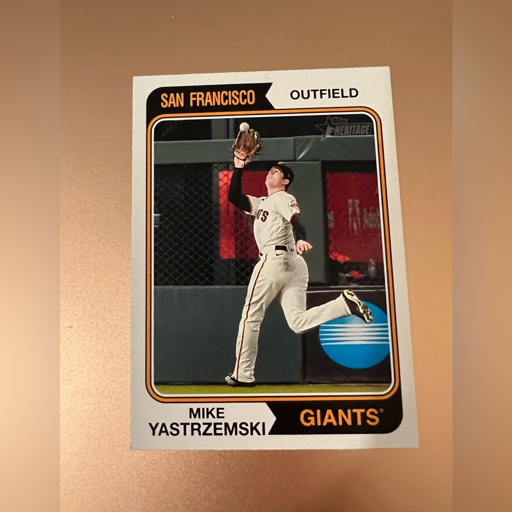 ‘23 Topps Heritage San Francisco Giants Outfielder Mike Yastrzemski # 287